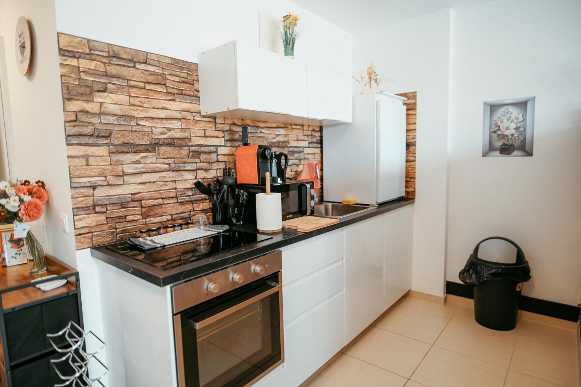 Danube Island Apartment 3 Виена Екстериор снимка