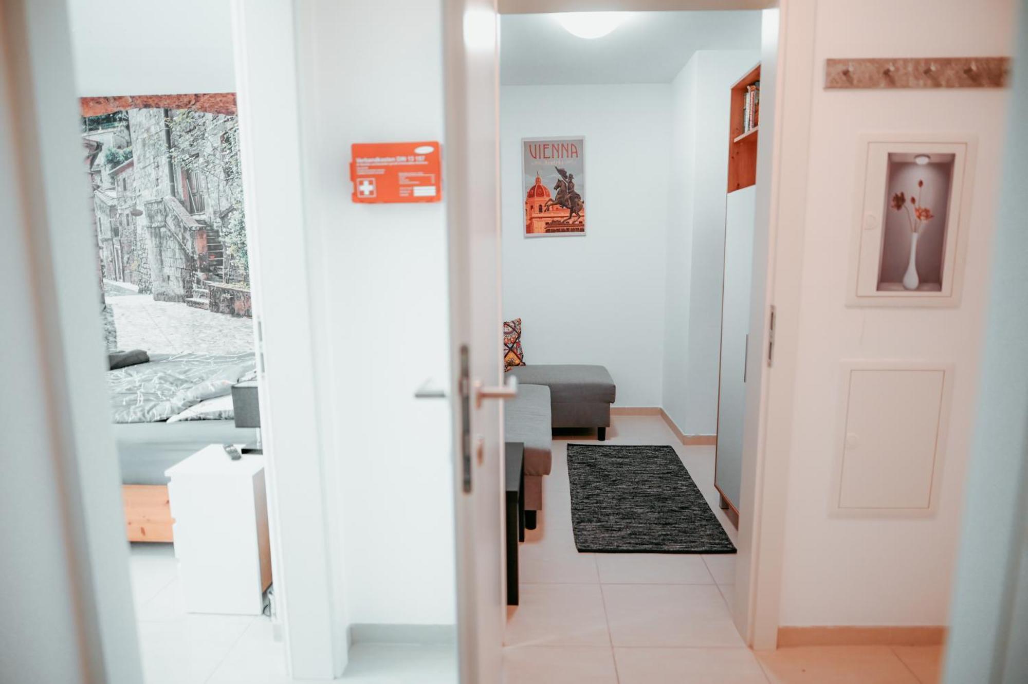Danube Island Apartment 3 Виена Екстериор снимка
